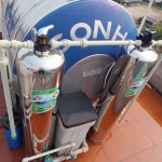 Bộ lọc tổng 6 cấp Inox Nano Geyser - 3 cột 20 inch gầy - 1 cột 20 inch béo - 2 cột Composite 1252 - LT_204C2_INOX