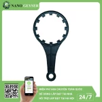 Tay mở vỏ màng RO